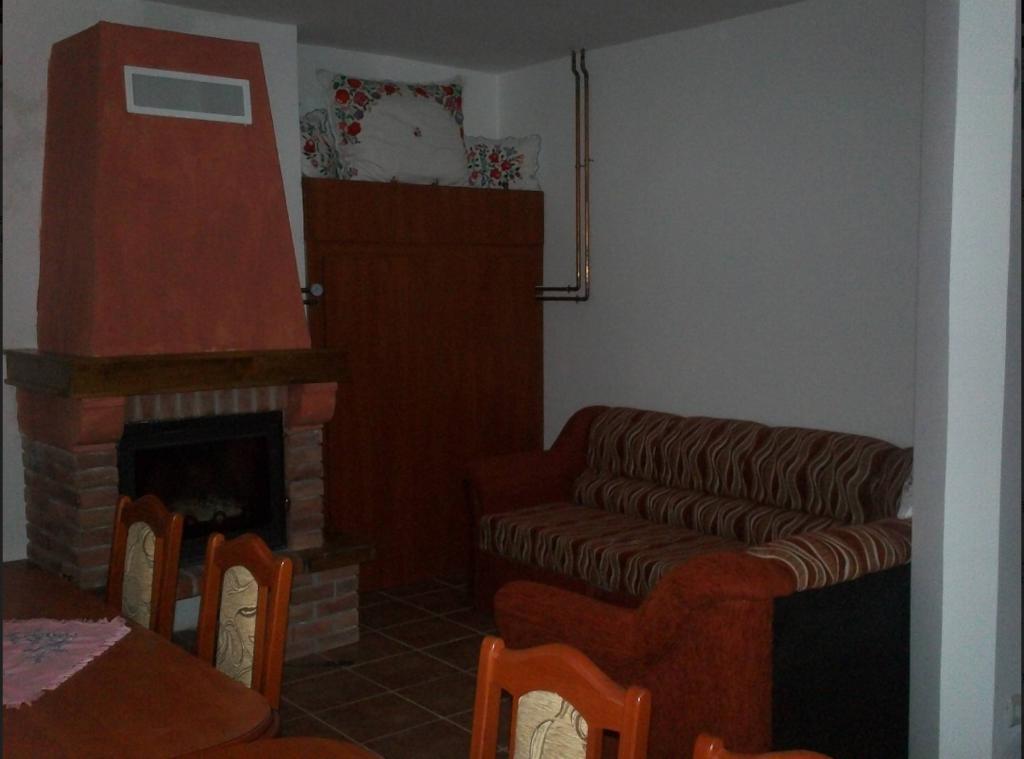 Szikla Vendeghaz Hotel Istenmezeje ภายนอก รูปภาพ