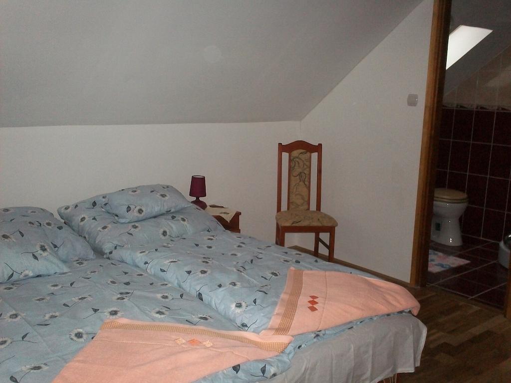 Szikla Vendeghaz Hotel Istenmezeje ภายนอก รูปภาพ
